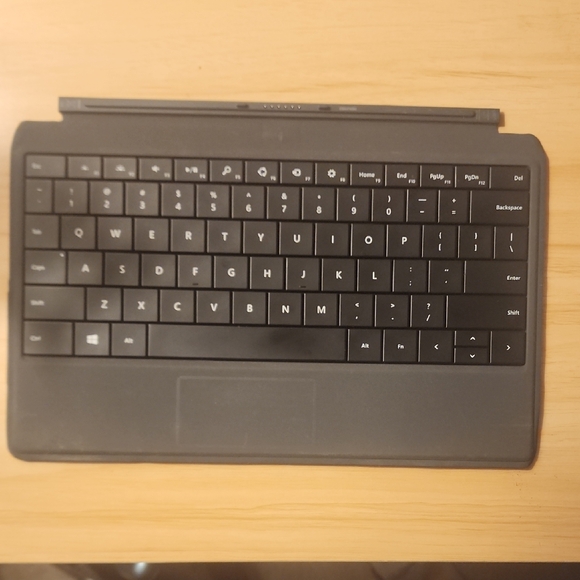 Microsoft Surface Tablet Keyboard - Black - Picture 1 of 3